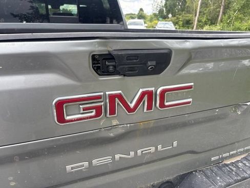 Used 2024 GMC Sierra 3500 Denali w/ Denali Reserve Package AWD/4WD image 10