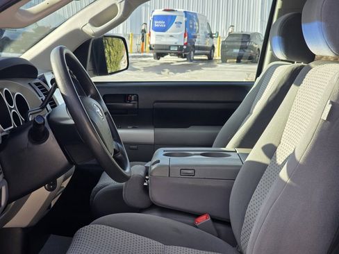Used 2008 Toyota Tundra Base image 16