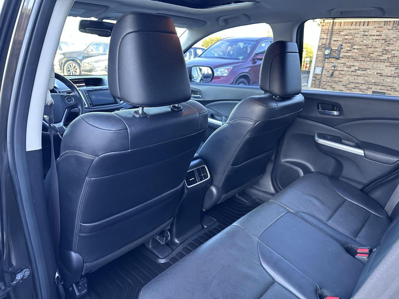 Used 2016 Honda CR-V EX-L image 32