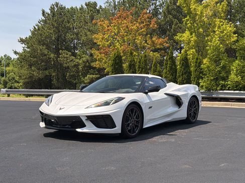 Used 2023 Chevrolet Corvette Stingray Premium Conv RWD image 9
