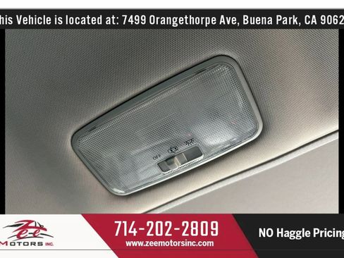 Used 2019 Toyota Corolla XSE image 43