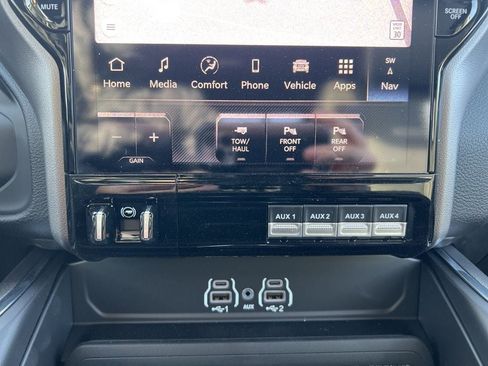 New 2026 RAM 2500 Laramie image 32