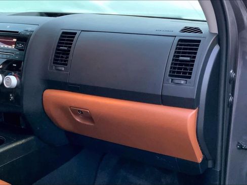 Used 2011 Toyota Tundra Limited w/ Memory Pkg image 18