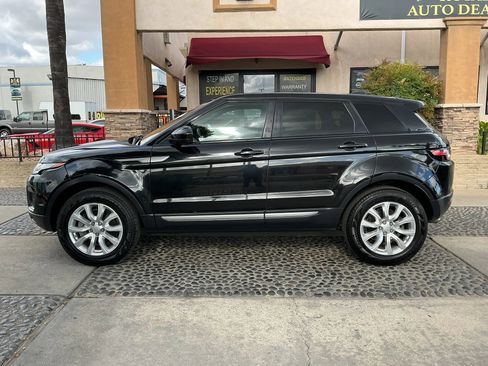 Used 2019 Land Rover Range Rover Evoque AWD/4WD image 8