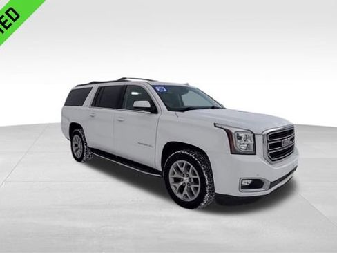 Used 2020 GMC Yukon XL SLT w/ Open Road Package image 3