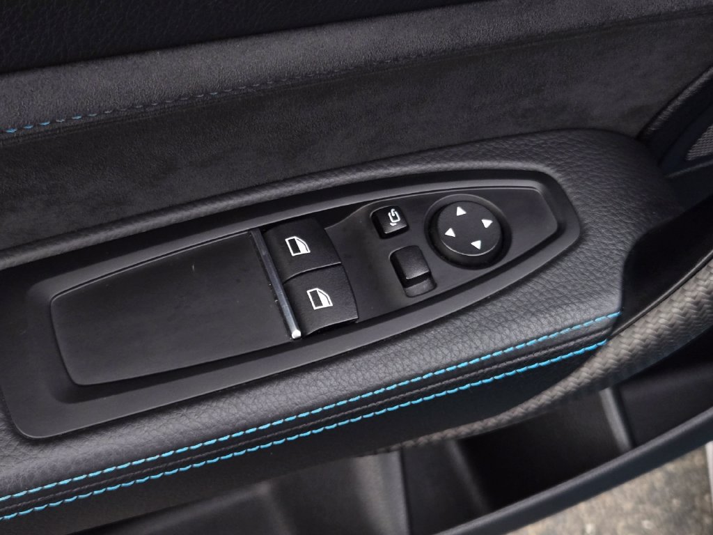 Used 2020 BMW M2 Competition w/ Executive Package RWD image 11