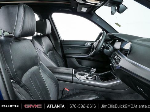 Used 2019 BMW X5 xDrive40i w/ M Sport Package AWD/4WD image 23