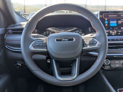 New 2026 Jeep Compass Trailhawk AWD/4WD image 17