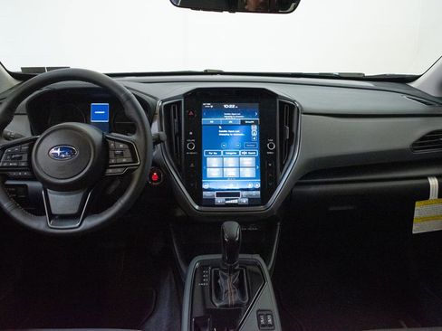 Used 2026 Subaru Crosstrek 2.5i Limited AWD/4WD image 11