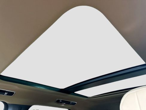 New 2025 Land Rover Range Rover Sport Dynamic SE image 23