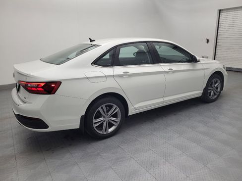 Used 2022 Volkswagen Jetta SE image 10