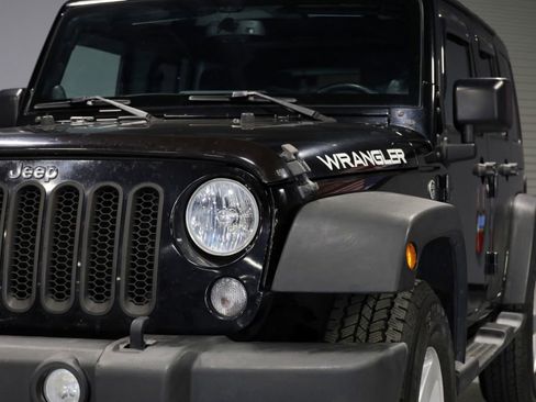 Used 2014 Jeep Wrangler Unlimited Sport w/ Quick Order Package 24S AWD/4WD image 27