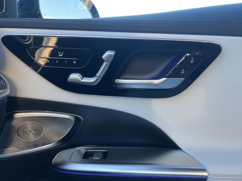 New 2026 Mercedes-Benz C 300 4MATIC Sedan image 13