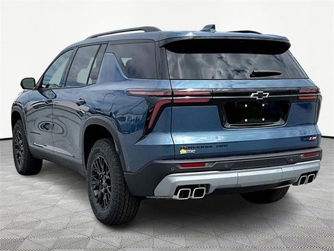 New 2026 Chevrolet Traverse Z71 w/ Enhanced Driving Package image 4