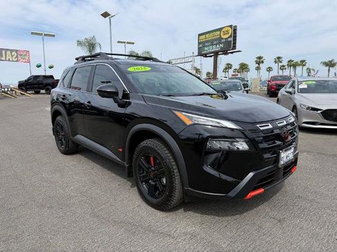 Certified 2025 Nissan Rogue SV w/ Rock Creek Premium Package AWD/4WD image 1