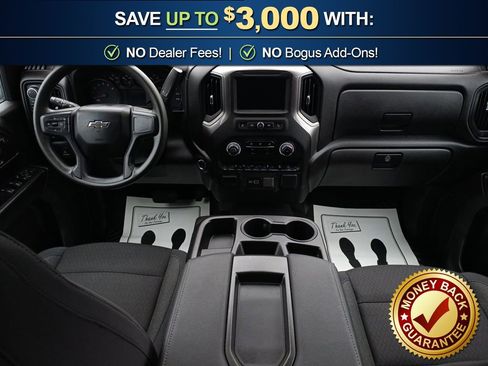 Used 2025 Chevrolet Silverado 2500 Custom w/ Custom Value Package image 17