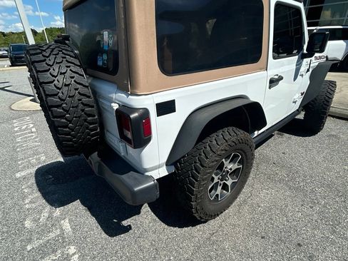 Used 2019 Jeep Wrangler Rubicon AWD/4WD image 13