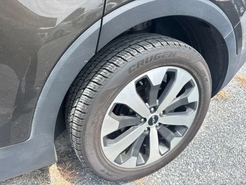 Used 2022 Kia Telluride S AWD/4WD image 7