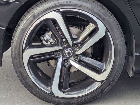 Certified 2022 Honda Accord Sport image 22