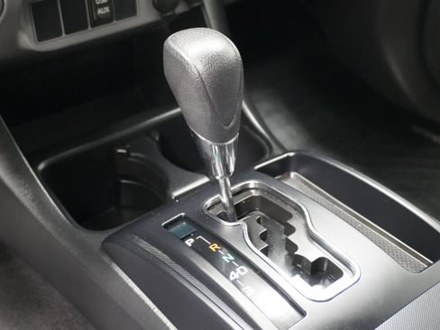 Used 2014 Toyota Tacoma 4x4 Double Cab image 16