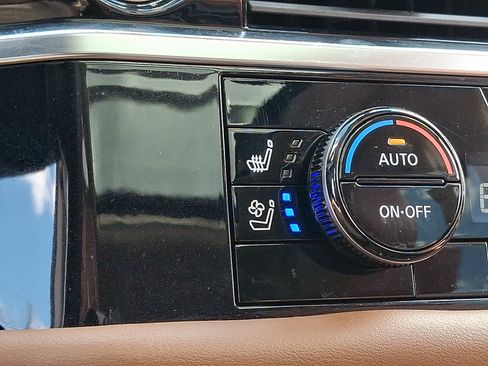 Certified 2023 Nissan Pathfinder Platinum AWD/4WD image 25