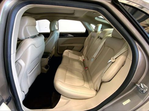Used 2018 Lincoln MKZ Reserve w/ Technology Package FWD image 24