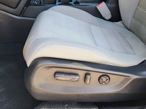 Used 2020 Honda CR-V EX image 24
