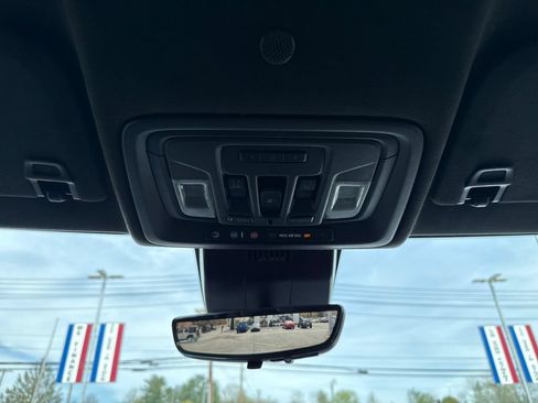 Used 2022 GMC Sierra 1500 Denali Ultimate AWD/4WD image 61