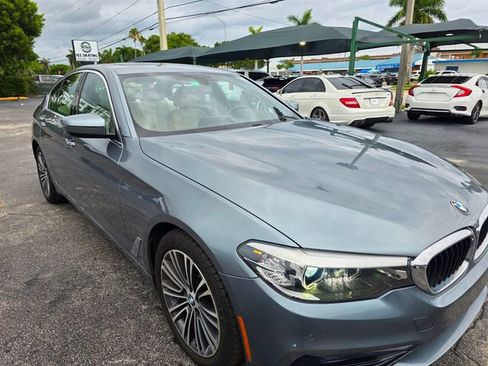 Used 2017 BMW 530i xDrive AWD/4WD image 10