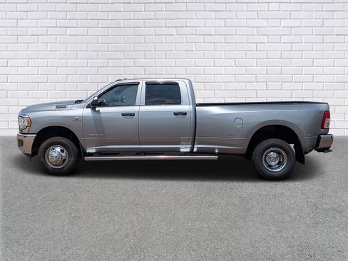 Used 2022 RAM 3500 Tradesman AWD/4WD image 2