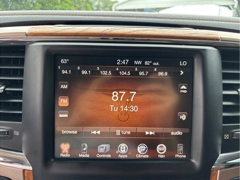 Used 2017 RAM 1500 Laramie Longhorn AWD/4WD image 29
