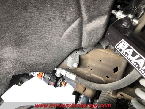 Used 2022 GMC Sierra 1500 SLE AWD/4WD image 3