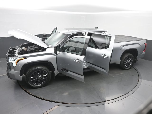 Used 2022 Toyota Tundra Platinum AWD/4WD image 60