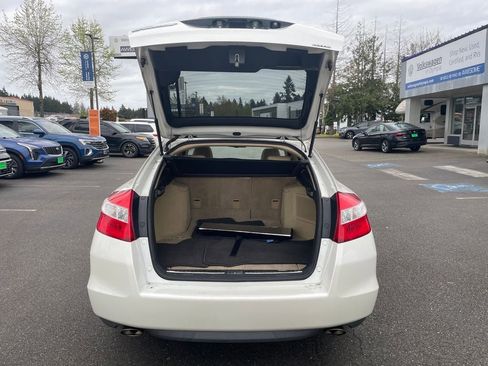 Used 2010 Honda Crosstour EX-L image 11