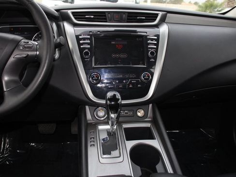 Used 2023 Nissan Murano SV FWD image 18