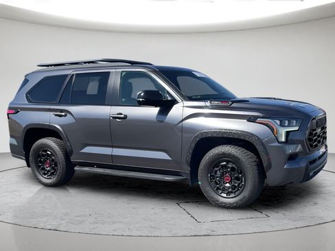 Certified 2025 Toyota Sequoia TRD Pro AWD/4WD image 4