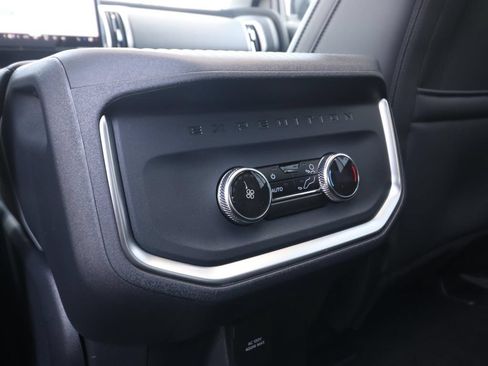 New 2026 Ford Expedition Active RWD image 13