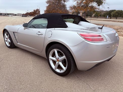 Used 2007 Saturn Sky 2dr Conv image 6