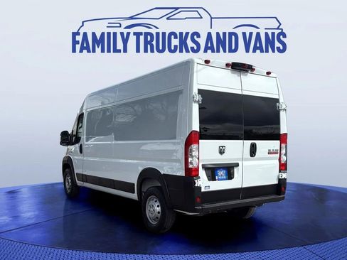 Used 2020 RAM ProMaster 2500 FWD image 3