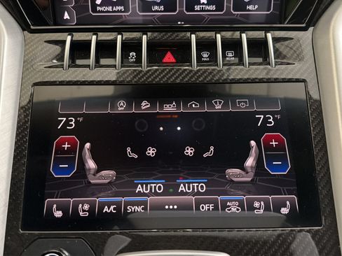 Used 2020 Lamborghini Urus AWD/4WD image 27