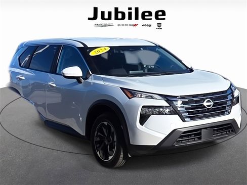 Used 2015 RAM 2500 Tradesman w/ Chrome Appearance Group image 15