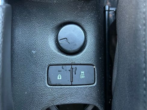 Used 2013 Chevrolet Sonic LT image 26