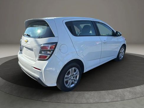Used 2020 Chevrolet Sonic LT image 5