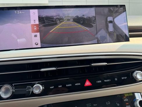 New 2026 Genesis GV70 2.5T Advanced AWD/4WD image 18