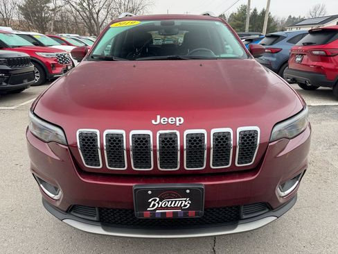 Used 2019 Jeep Cherokee Limited AWD/4WD image 2