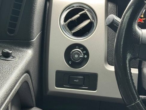 Used 2014 Ford F150 FX4 w/ Equipment Group 402A Luxury AWD/4WD image 12
