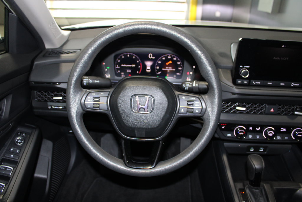 Used 2023 Honda Accord EX image 11