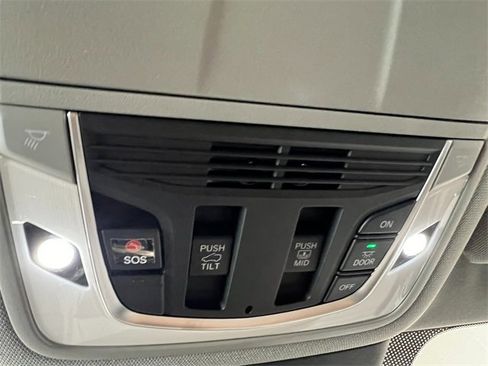 New 2026 Acura MDX w/ Advance Package image 18