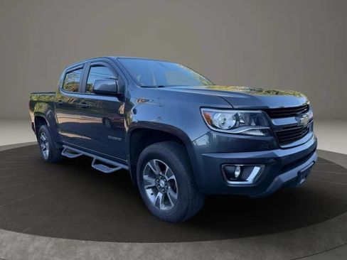 Used 2016 Chevrolet Colorado Z71 AWD/4WD image 3