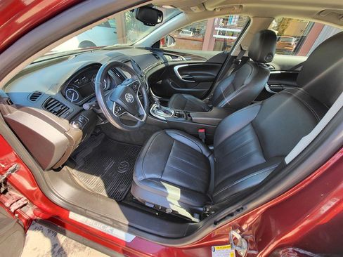 Used 2017 Buick Regal Sport Touring FWD image 7